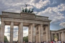 10 từ tiếng Đức hay dùng chủ đề Du lịch